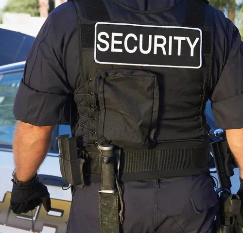 armed-security-guard